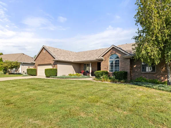 7405 Goodman Dr, Urbandale, IA 50322