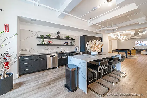 116 John St Photo 1