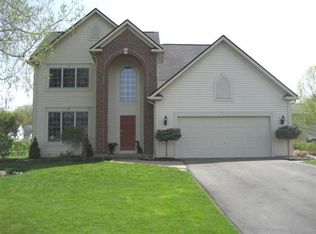 54 Walling St, Victor, NY 14564