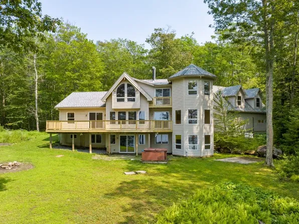 72 Deer Run Road, Boothbay, ME 04537