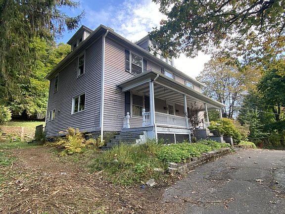 2nd image of 653 Park St