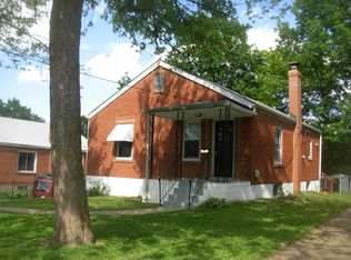 3512 Wismer Rd, Saint Ann, MO 63074