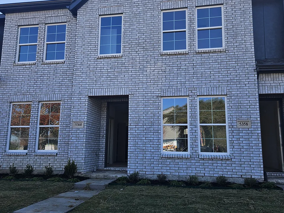 5360 Springlake Pkwy
