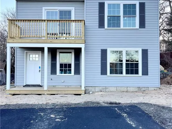 38 Club House Rd, West Greenwich, RI 02817