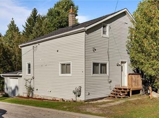 4 Queen St N, Brant, ON N0E1R0