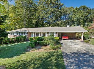 5490 Janet Ln, Austell, GA