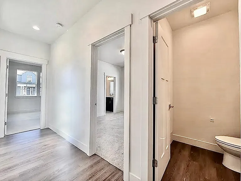 1604 Wyatt Earp Ct — Photo 26