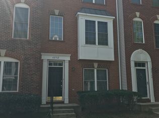 42762 Atchison Ter, Chantilly, VA 20152
