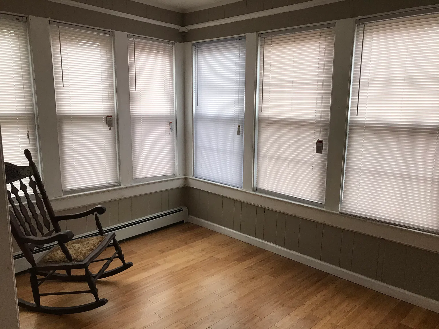 2 bed, 700 sqft, $2,150 — Photo 2