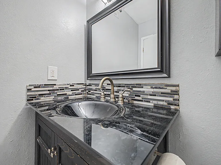 7623 E Montecito Ave — Photo 17