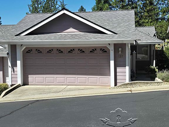2nd image of 127 Windsor Ln