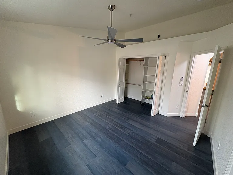 437 Harris Ln #11 — Photo 6