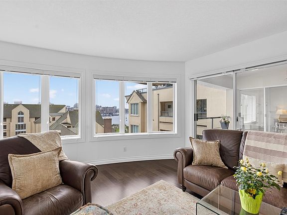 4th image of 50 Songhees Rd #618