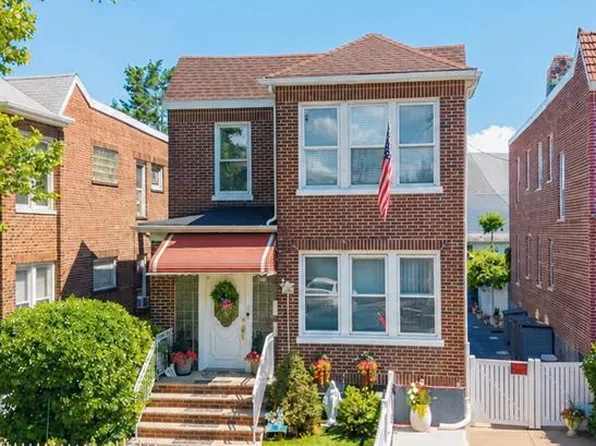 9040 Barr Pl, North Bergen, NJ 07047