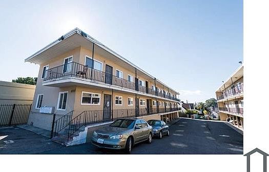 1st image of 7975 Macarthur Blvd APT 24
