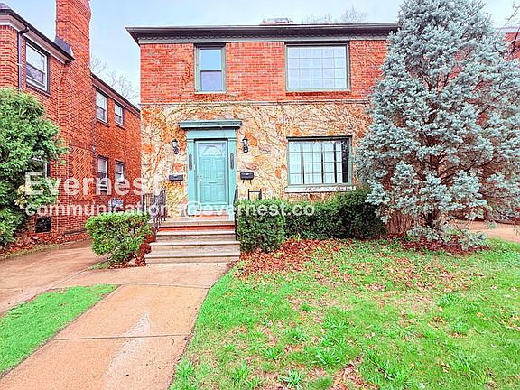 2nd image of 20129 Stratford Rd #2