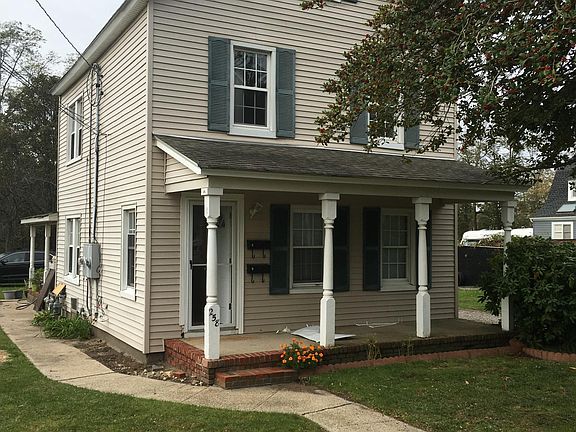 5th image of 258 Railroad Ave