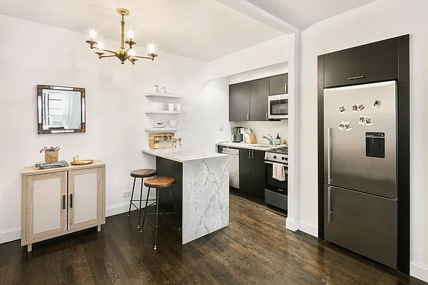 Rented by Compass | media 2