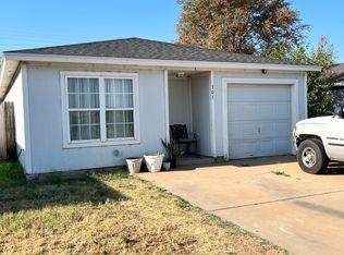305 76th St, Lubbock, TX 79404