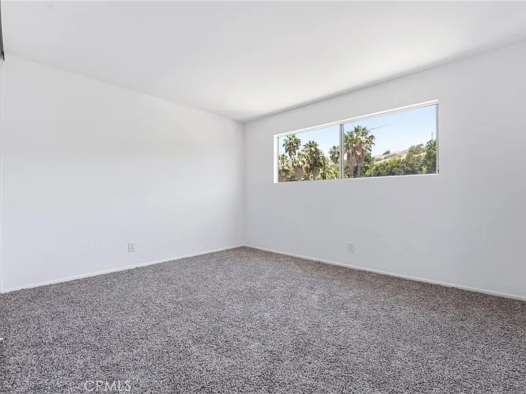 845 Woodcrest Ave — Photo 16