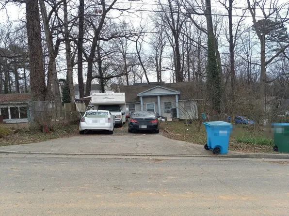 5789 Pine Rd, Doraville, GA 30340