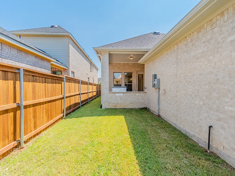 3125 Casa Blanca St — Photo 46