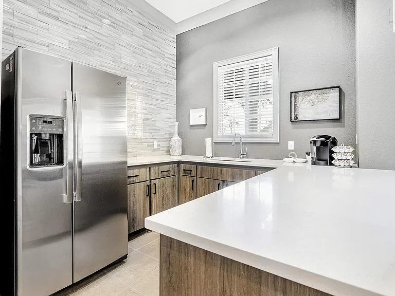 Enclave on Woodbridge Apartment Homes — Photo 9