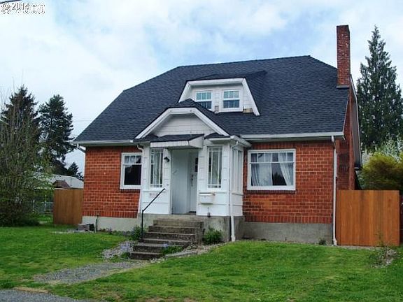 5th image of 810 E 32nd St