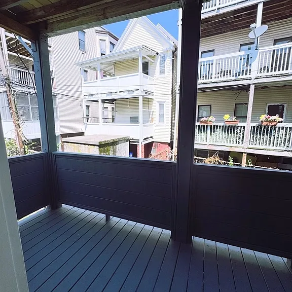 378 Chelsea St #2 — Photo 8