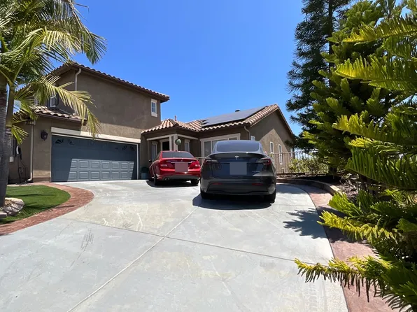 3021 Pointe Pkwy, Spring Valley, CA 91977