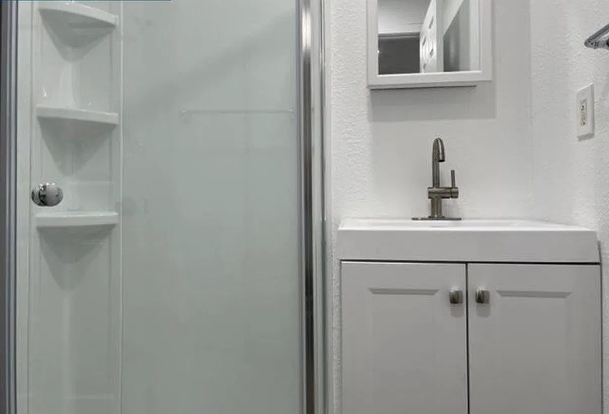 814 Apartment — Photo 2