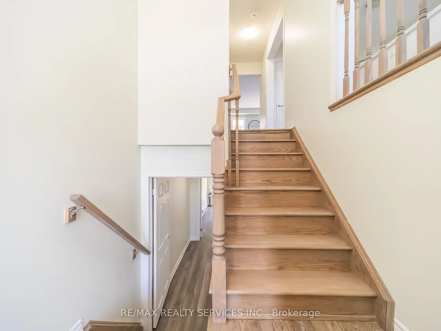 3 bed, $2,700 — Photo 4