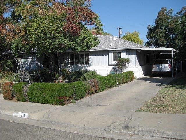 1st image of 818 W Floradora Ave