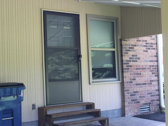2nd image of 8614-8616 Burleson Ln