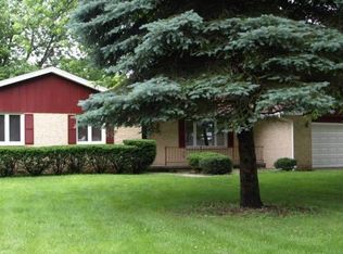 2669 Lincoln Park Dr, Galesburg, IL 61401