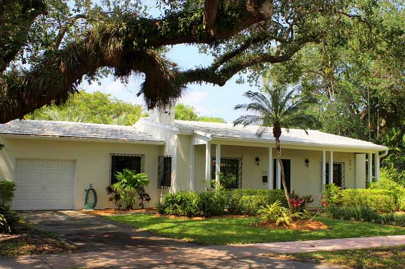 1st image of 1253 Mariana Ave