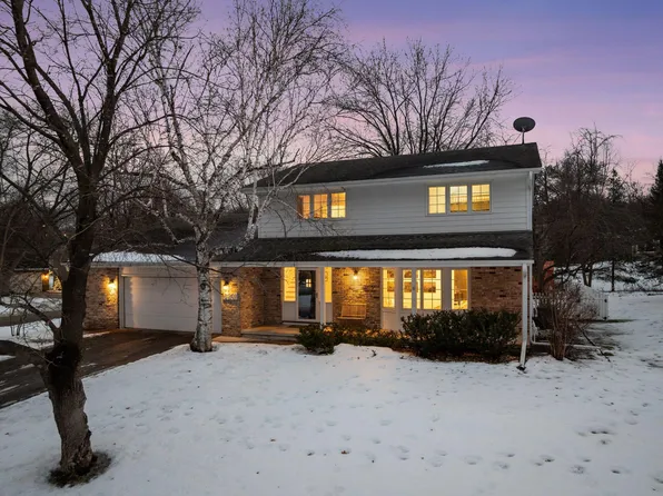 6201 Balder Ln, Edina, MN 55439