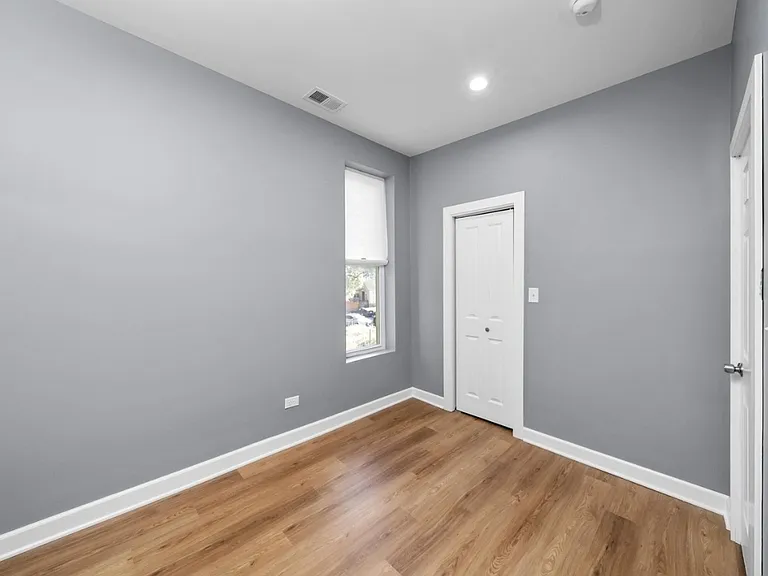6403 S Justine St #2 — Photo 9