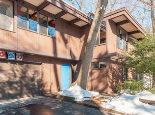 4039 Valley St, Kalamazoo, MI 49006