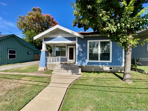 2213 N Flores St, San Antonio, TX 78212