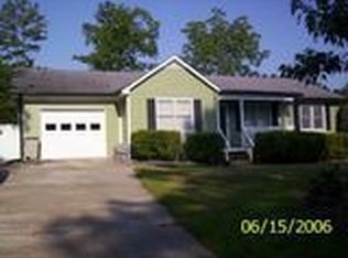 165 Round Table Rd, Athens, GA 30606