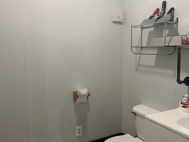336 W King St #1 — Photo 9