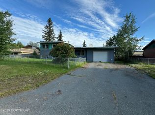 5611 Radcliff Dr, Anchorage, AK 99504