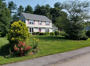 55 Lake Ridge Dr, Taunton, MA 02780