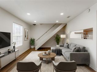 1358 Surrey Ln SW, Marietta, GA 30008