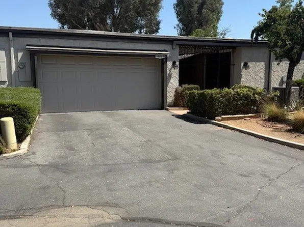 26044 Verde Grande Ct, Menifee, CA 92586