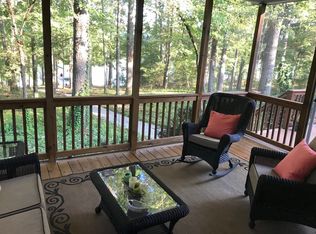 15021 Sears Ln, Seneca, SC 29678