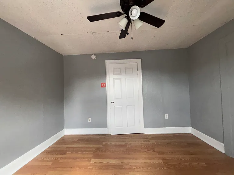 717 Mill St #2 — Photo 7