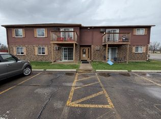 422 W Funderburg Rd APT E, Fairborn, OH 45324
