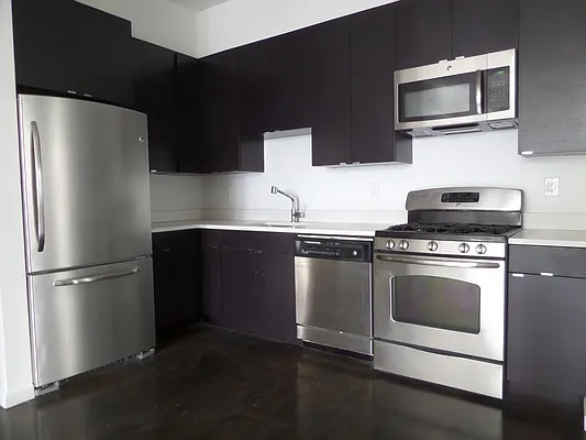 Rented by Platinum Properties | media 19